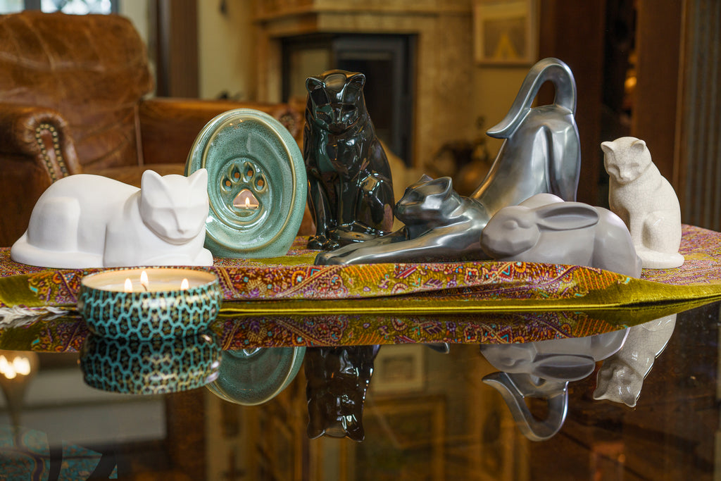 Scegliere urne per animali Italia: guida a materiali e stili