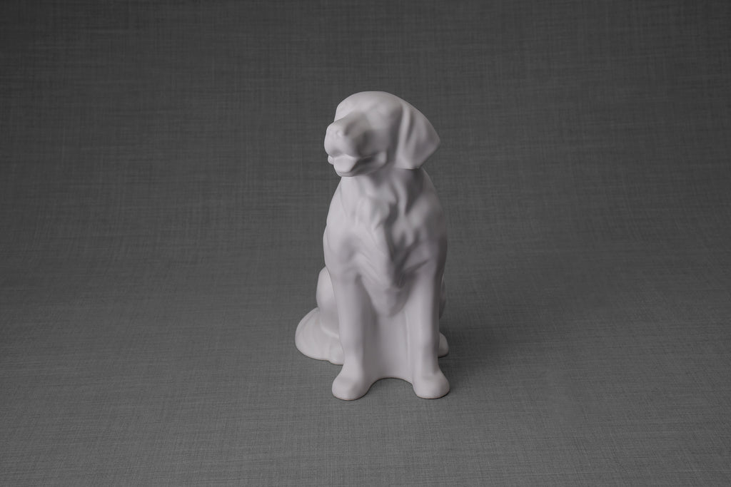Golden_Retriever_Pet_Urn._Cremation_Urn_for_Pet_by_Pulvis_7