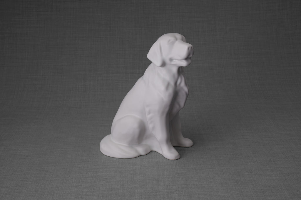 Golden_Retriever_Pet_Urn._Cremation_Urn_for_Pet_by_Pulvis_7