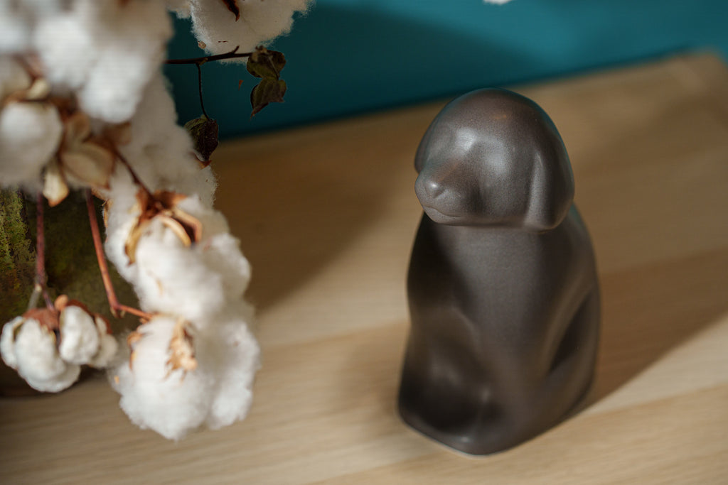 Urna per Animali "Cuddle" per Cane - Grigio Opaco | Ceramica | Fatta a mano